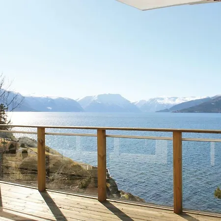 Two-bedroom Holiday In Vangsnes