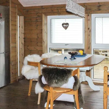 Two-bedroom Holiday In *